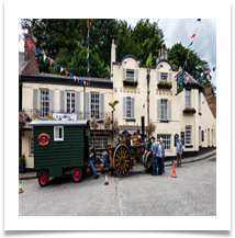 Time for a pint - Historic Transport Day - Rigby, Bill
